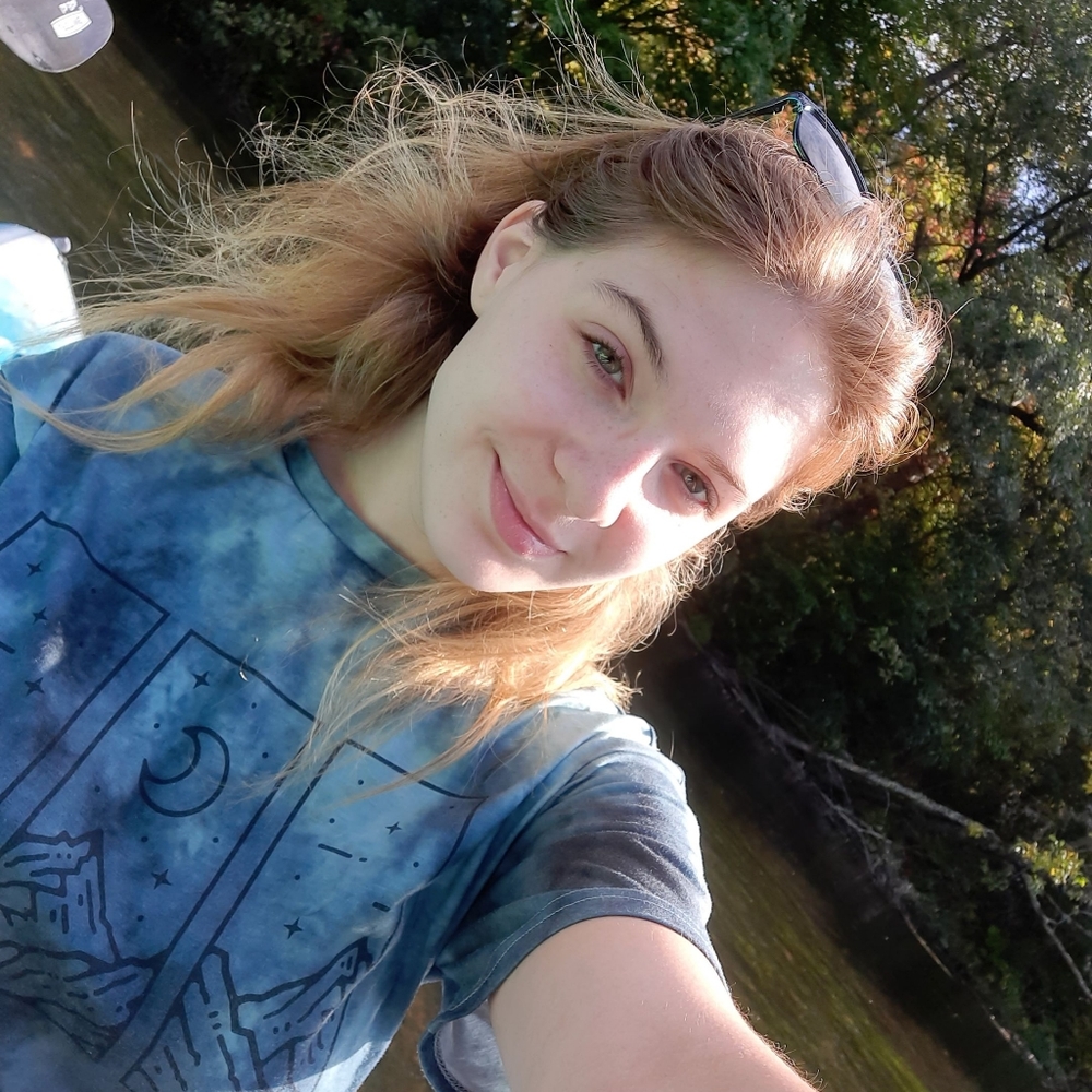 Meet your Posher, Ashlee